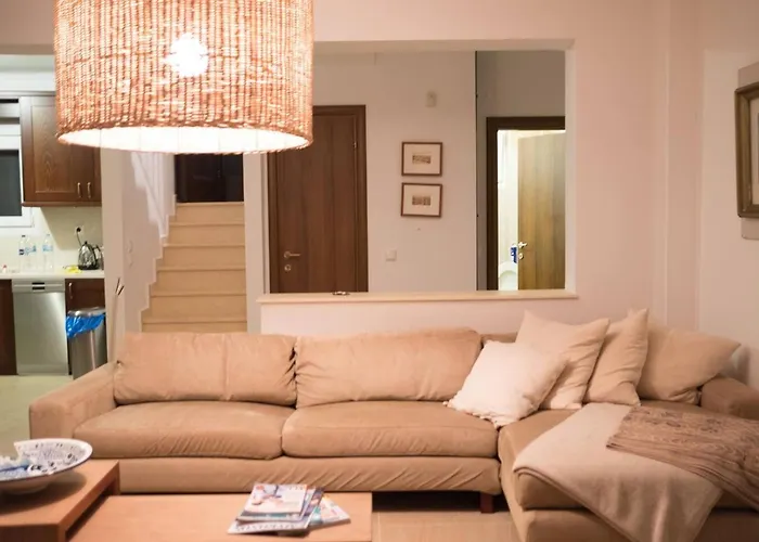 Paliouri Luxury With Beautiful Patio & Sea View *